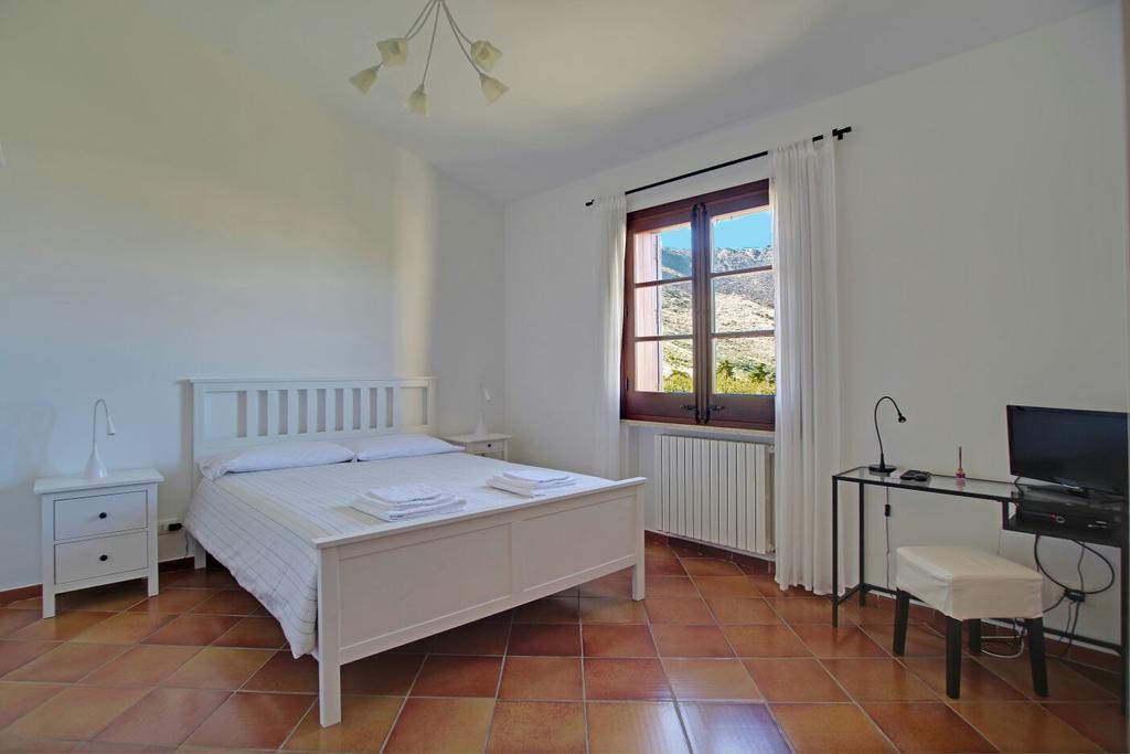 Bed and Breakfast Poggio Di Mare Castelluzzo Exteriér fotografie