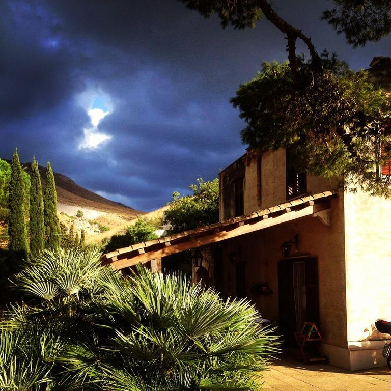 Bed and Breakfast Poggio Di Mare Castelluzzo Exteriér fotografie